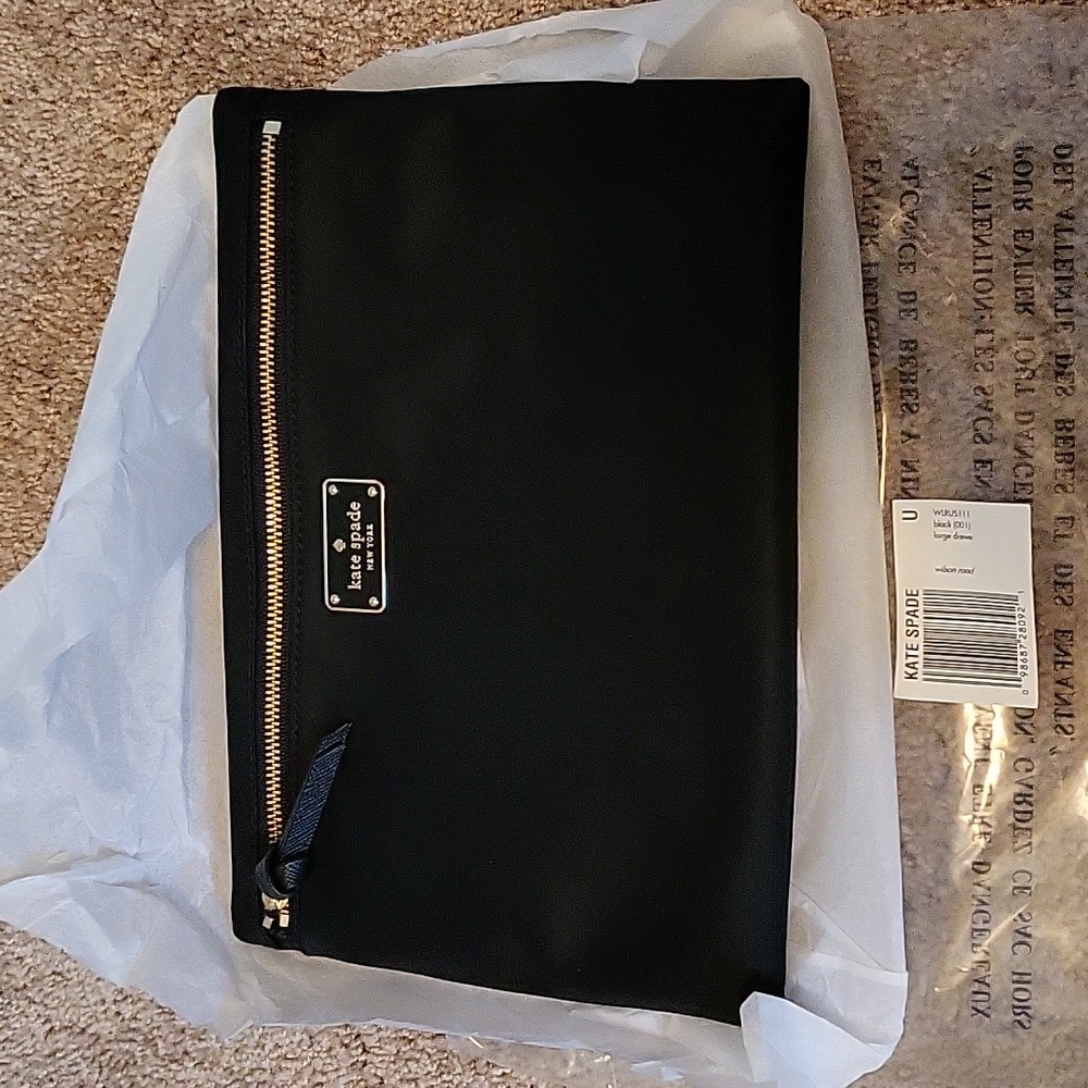 Kate Spade Large Drewe Nylon Pouch NWT